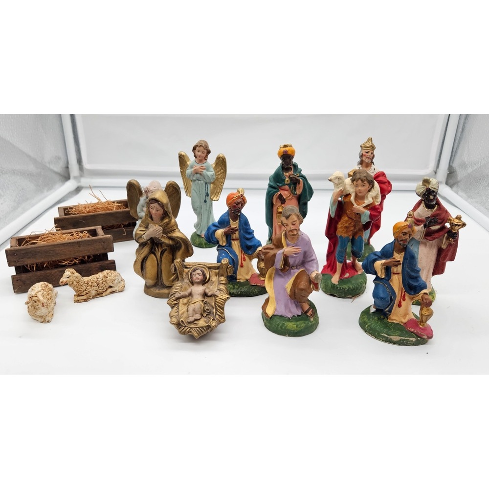 Vintage Nativity Scene Set 15 Piece Hand Painted Figurines Manger Wise Men Angel